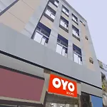 Oyo Sun Shine Hotel Laxmi Nagar